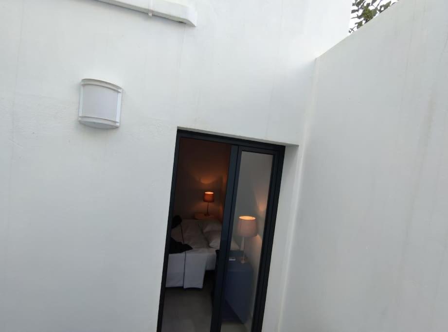 הוילה Typical House Faro Downtown Private Entrance מראה חיצוני תמונה
